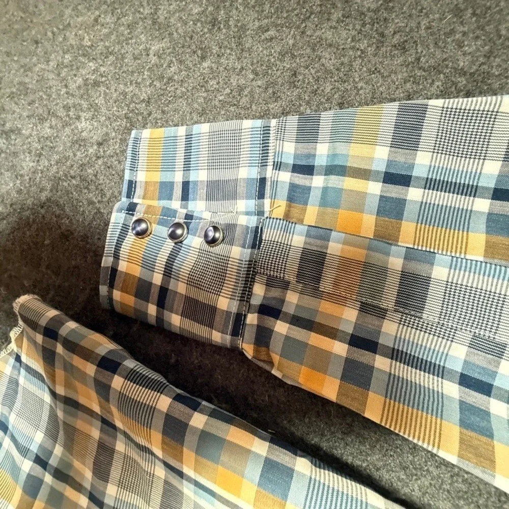 Vintage Wrangler Permanent Press Western Snap Shirt Plaid Long Tail‎ 17-34 USA L